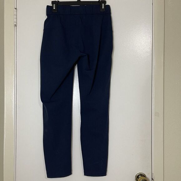 LULULEMON navy on the fly drawstring lightweight tapered joggers size US 4 - Picture 4 of 6